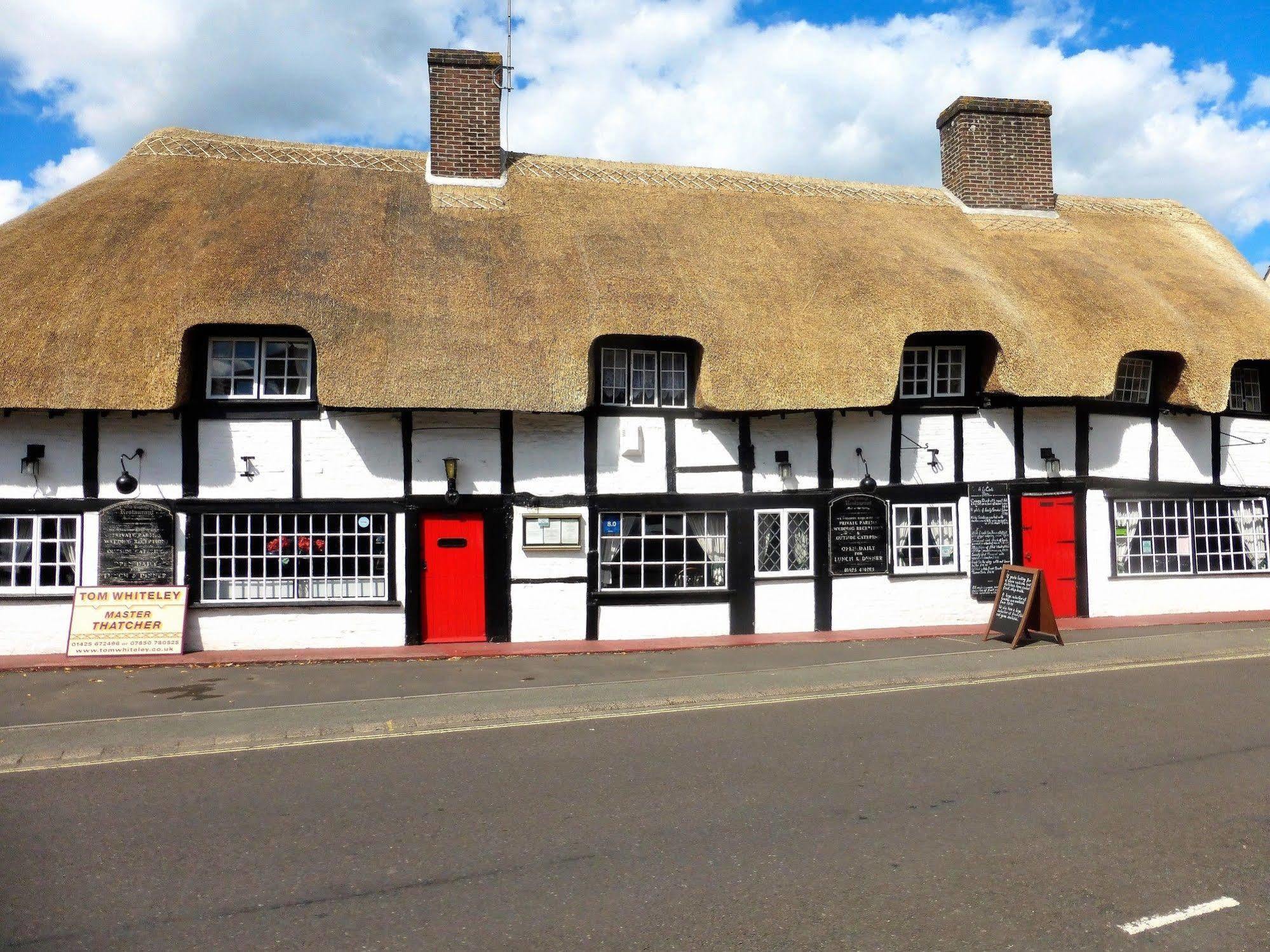 Avon Accommodation Ringwood Exterior photo